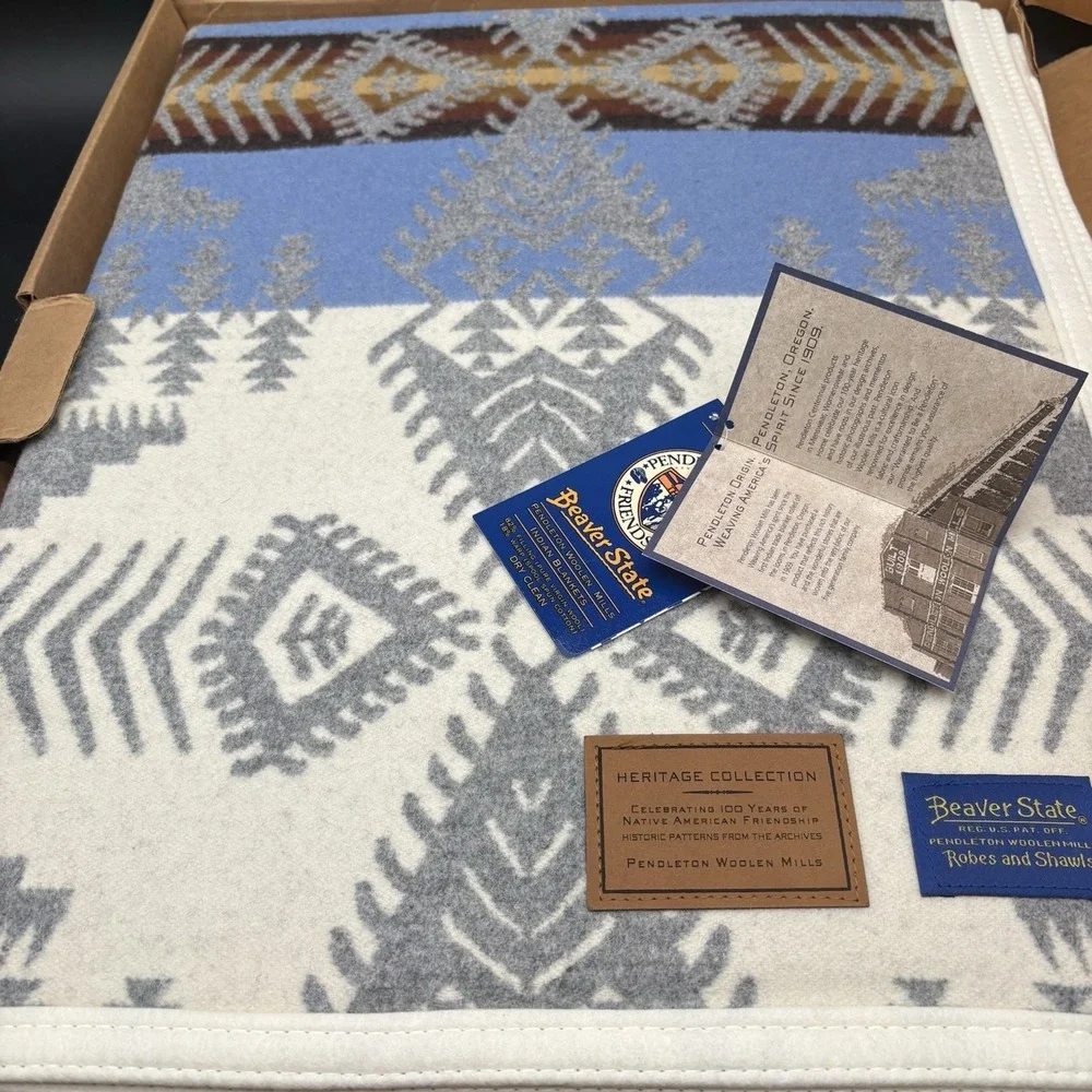 Pendleton Silver Bark Robe (64